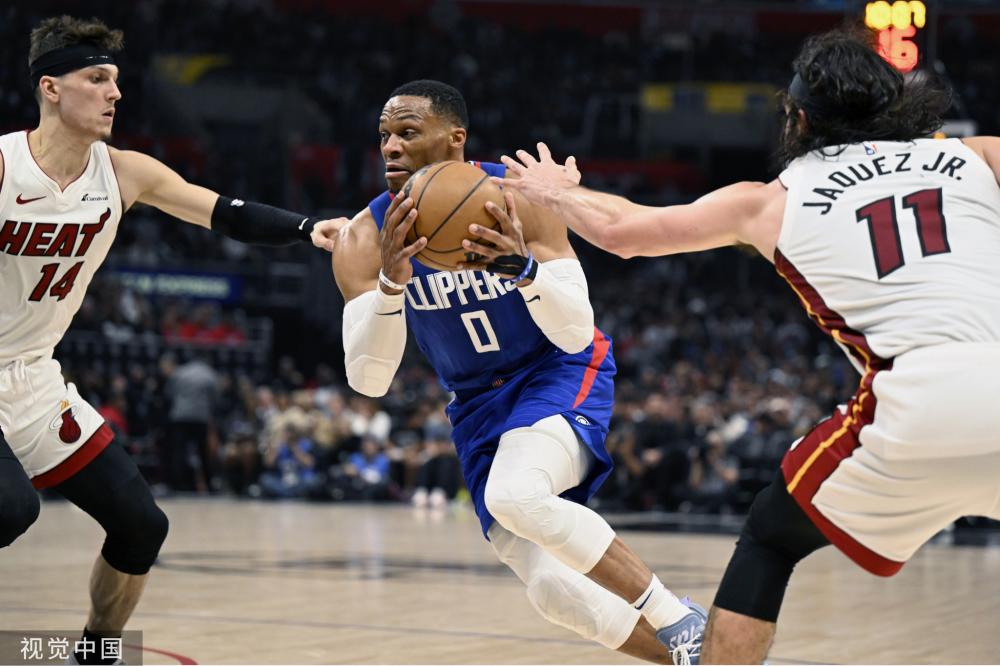 NBA MVP榜单更新：詹姆斯上升至第五，库里被低估，哈登首次获提名！NBA 传闻：老鹰队预计将在自由球员市场失去的关键老将.