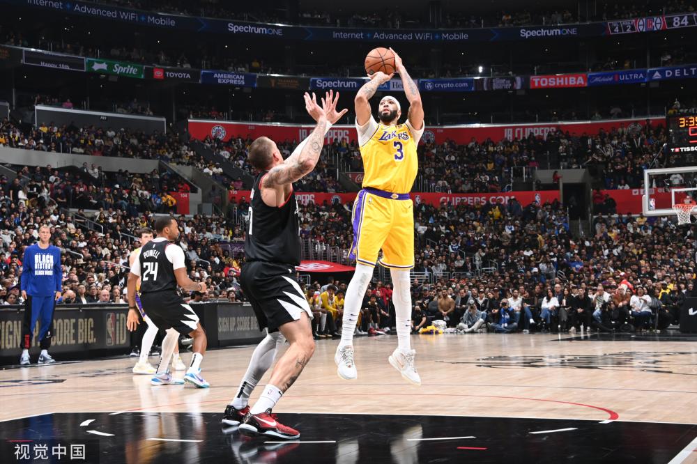 键比赛中的 键比赛中的